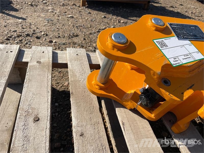  GIYI GY-K302 Quick Coupler (Unused) Conectores rápidos