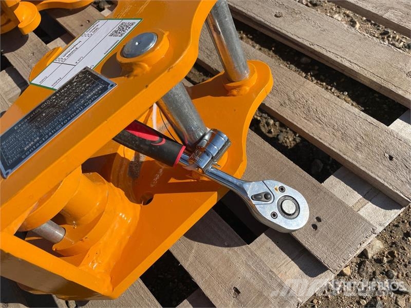  GIYI GY-K302 Quick Coupler (Unused) Conectores rápidos