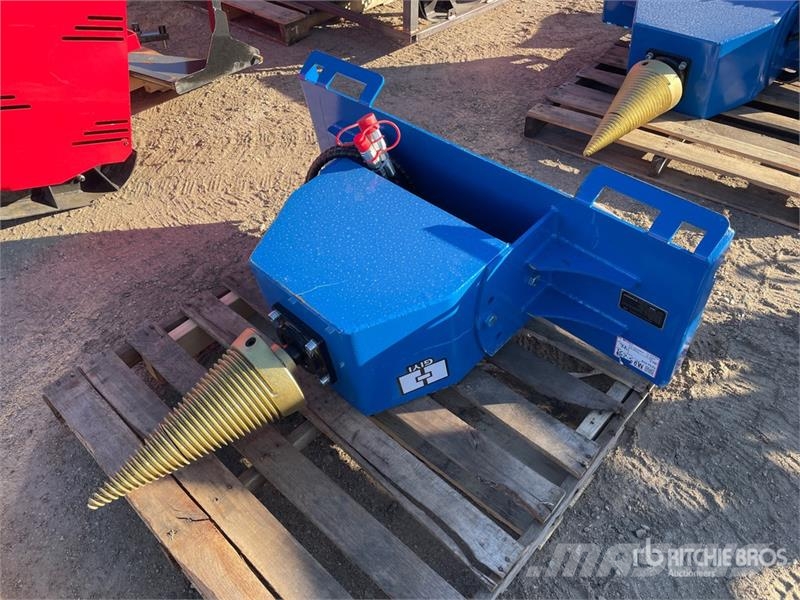  GIYI GY-LS43 43 in Skid Steer Log Splitter (Unused Divisores e cortadores de madeira