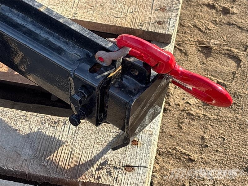 GIYI GY-MTB87 87 in Mini Skid Steer Telescopic Boo مكونات أخرى