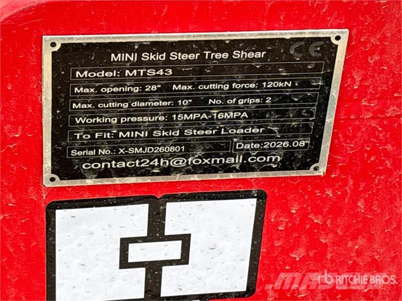 GIYI GY-MTS43 Mini Skid Steer Tree Shear (Unused) Sakse