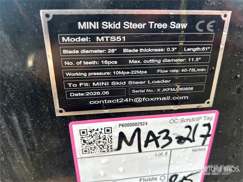 GIYI GY-MTS51 28 in Mini Skid Steer Tree Saw (Unus Drugi deli