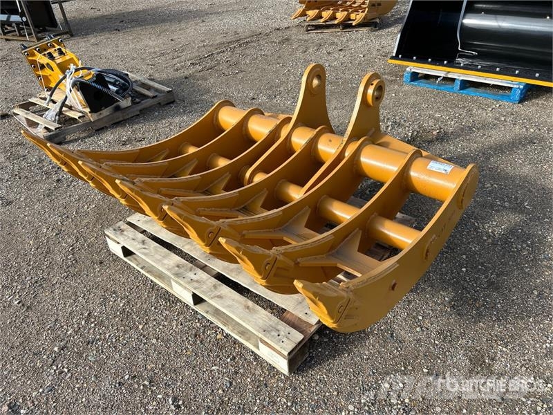 GIYI GY-P320 65 in Excavator Rake - Fits Cat 320 ( Pöyhimet ja haravat