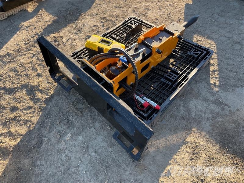GIYI GY-P680 67 in Skid Steer Breaker (Unused) Hammer / Brecher