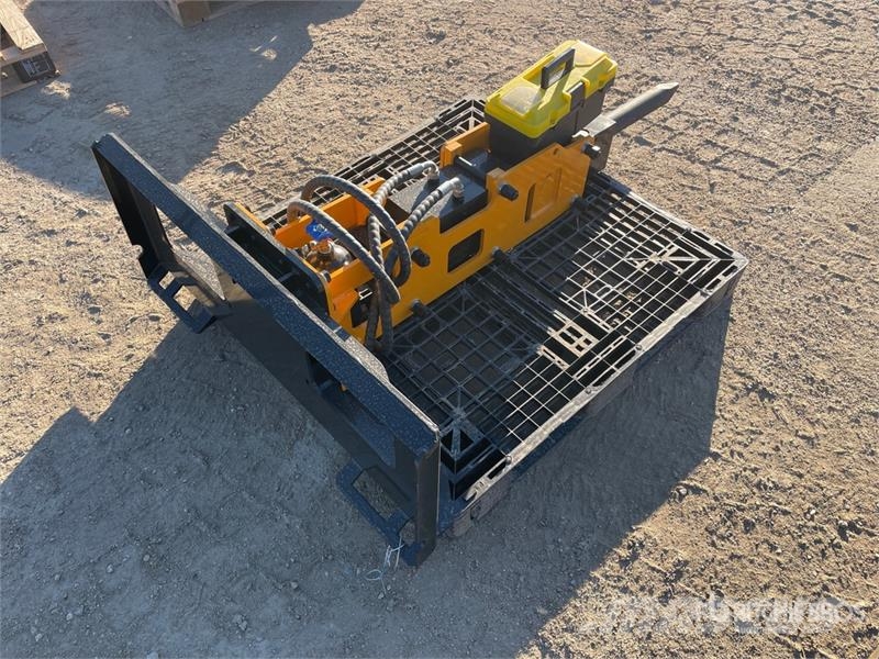 GIYI GY-P680 67 in Skid Steer Breaker (Unused) Hammer / Brecher