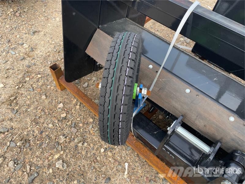 GIYI GY-PR71 71 in Skid Steer Power Rake (Unused) Greble