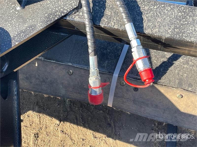  GIYI GY-PR71 71 in Skid Steer Power Rake (Unused) Rastrilladoras y rastrilladoras giratorias