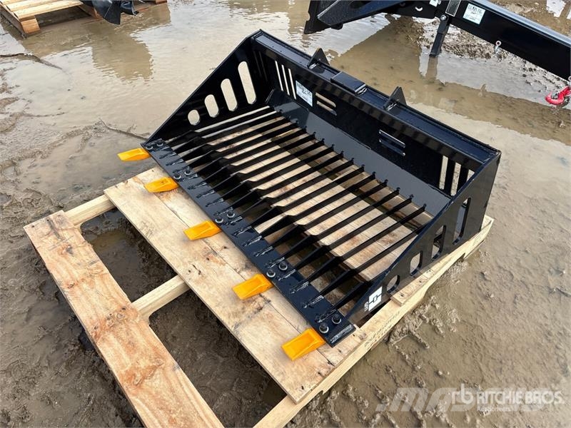 GIYI GY-RB44 42 in Rock Mini Skid Steer Bucket (Un Godet