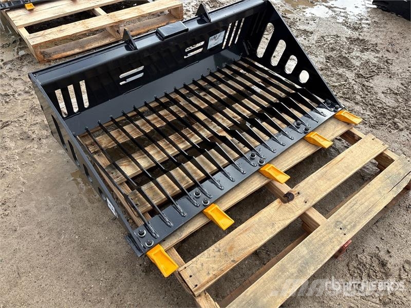 GIYI GY-RB44 42 in Rock Mini Skid Steer Bucket (Un Godet