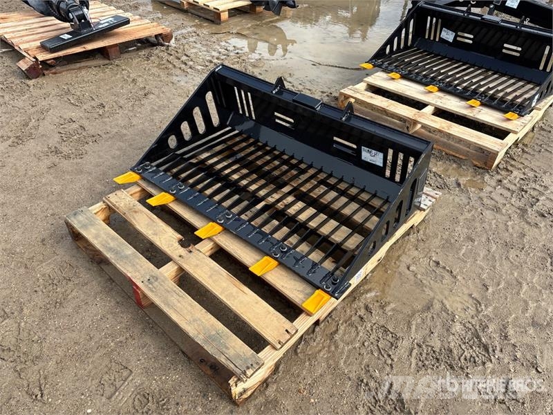 GIYI GY-RB44 42 in Rock Mini Skid Steer Bucket (Un Godet