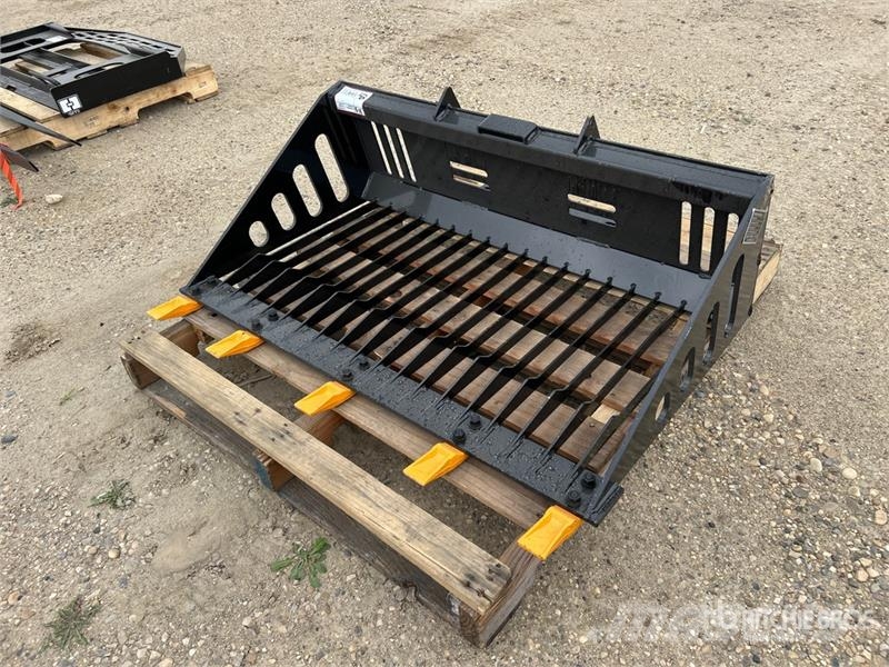  GIYI GY-RB44 44 in Rock Skid Steer Bucket (Unused) Godet