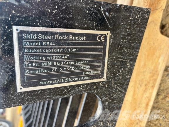 GIYI GY-RB44 Rock Mini Skid Steer Bucket (Unused) バケット