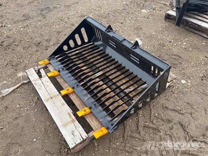  GIYI GY-RB44 Rock Mini Skid Steer Bucket (Unused) Kausi