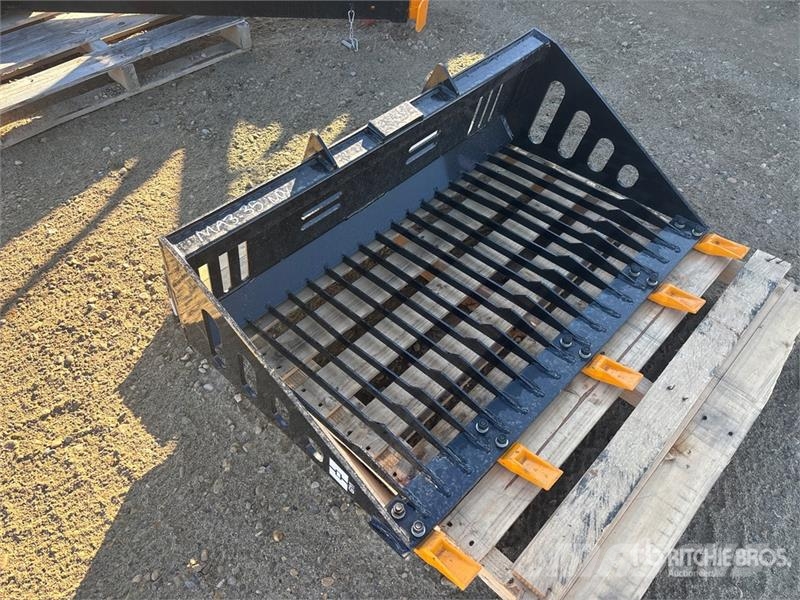 GIYI GY-RB44 Rock Mini Skid Steer Bucket (Unused) バケット