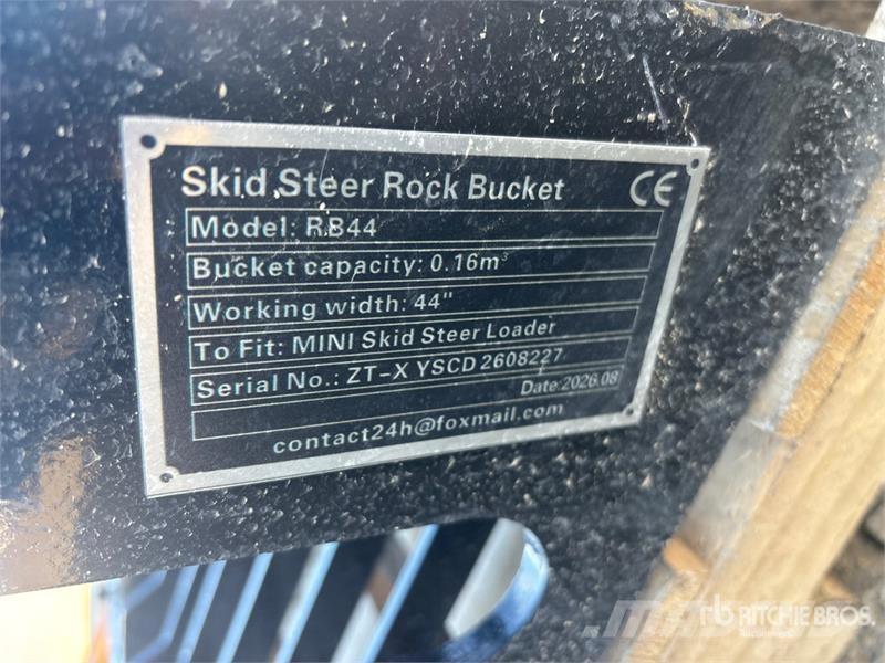GIYI GY-RB44 Rock Mini Skid Steer Bucket (Unused) バケット