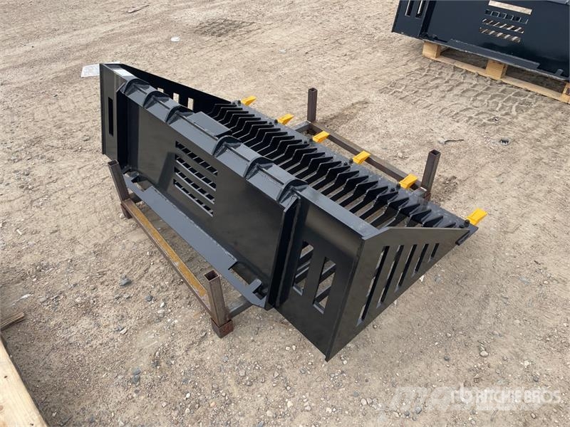 GIYI GY-RB66 66 in Rock Skid Steer Bucket (Unused) Godet