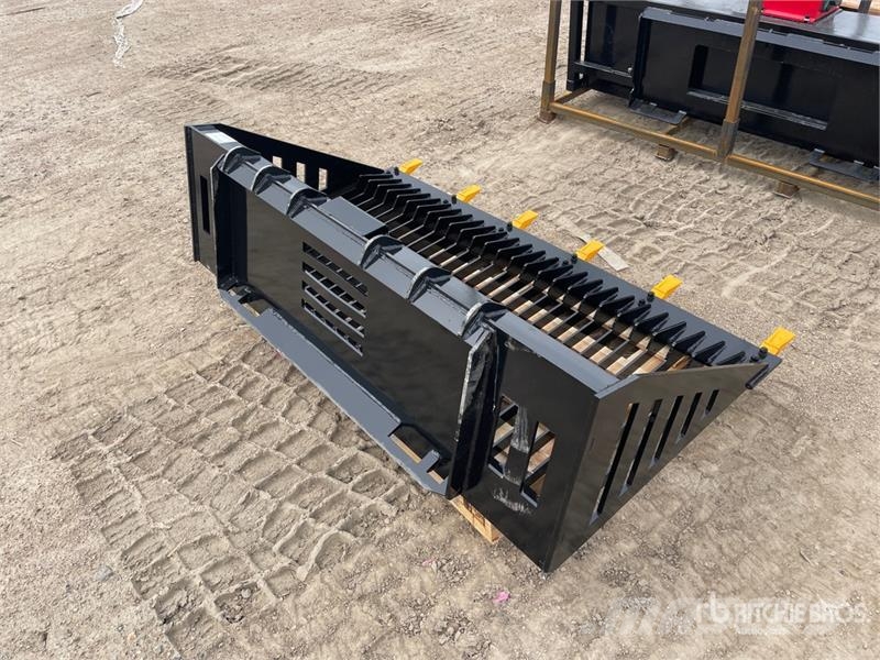 GIYI GY-RB66 66 in Rock Skid Steer Bucket (Unused) Godet