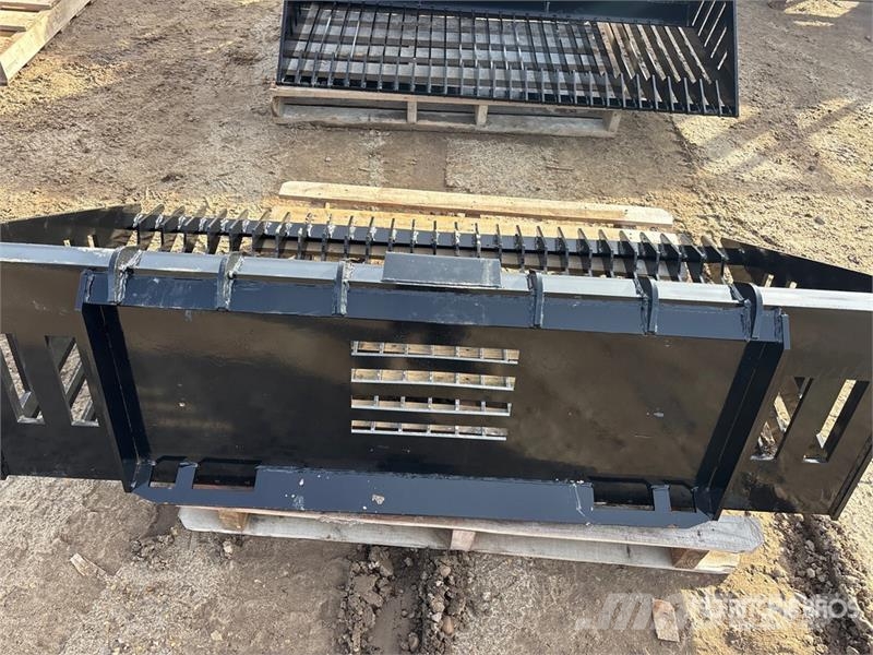  GIYI GY-RB66N 66 in Rock Bucket Without Teeth Skid دلاء