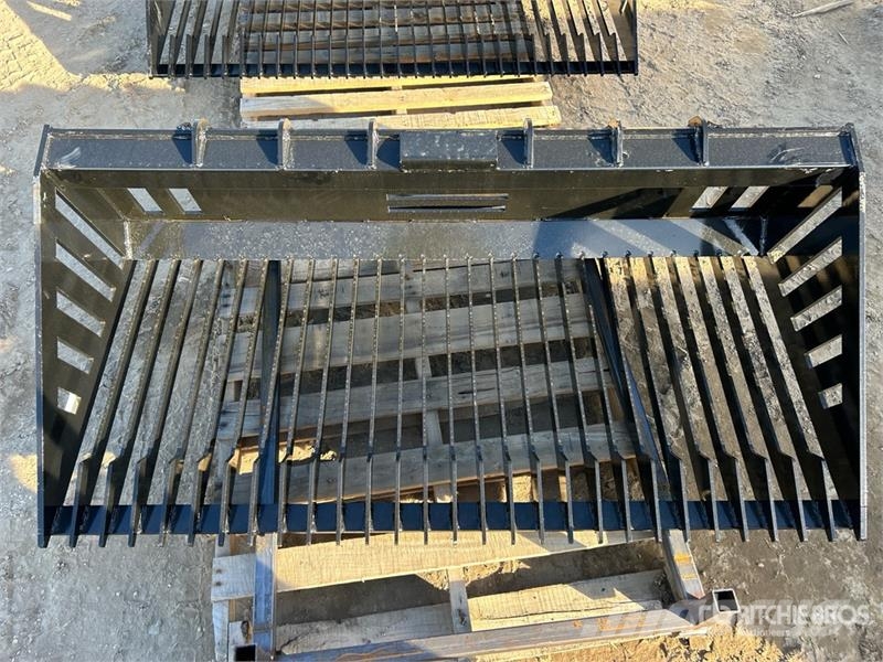 GIYI GY-RB66N 67 in Skeleton Skid Steer Bucket (Un Buckets
