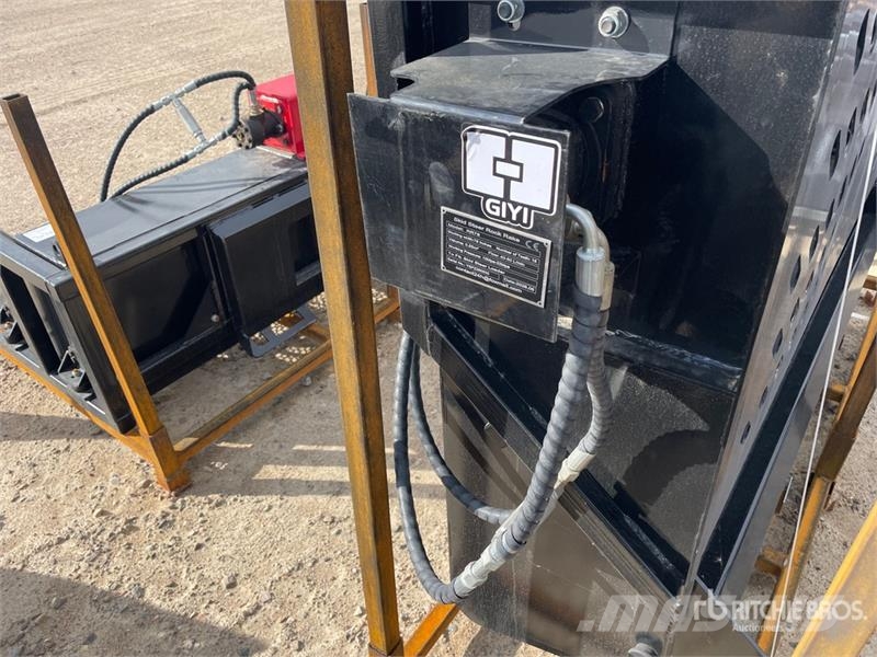 GIYI GY-RR78 72 in Skid Steer Power Rake (Unused) Greble