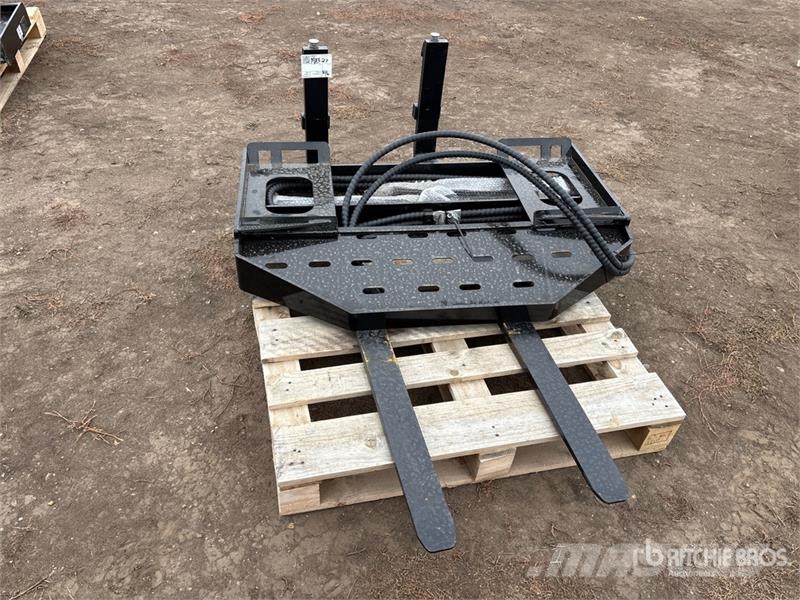  GIYI GY-SF60 59 in Skid Steer Forks (Unused) 叉