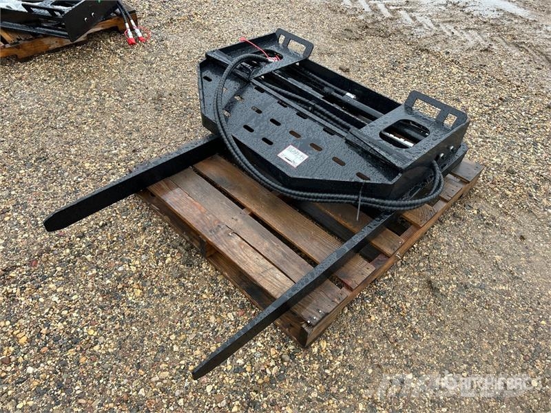 GIYI GY-SF60 59 in Skid Steer Forks (Unused) フォーク