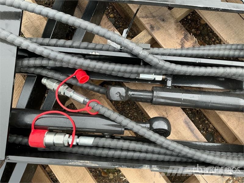  GIYI GY-SF60 60 in Skid Steer Forks (Unused) Δικράνες
