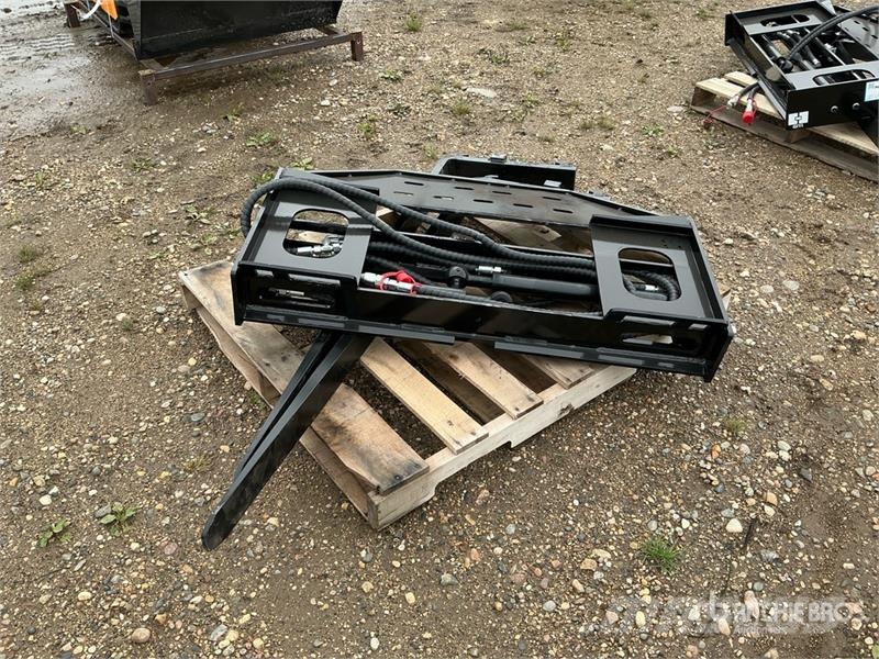 GIYI GY-SF60 60 in Skid Steer Forks (Unused) Δικράνες