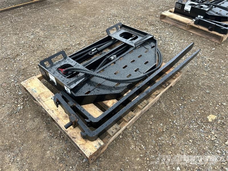GIYI GY-SF60 60 in Skid Steer Forks (Unused) Vidlica