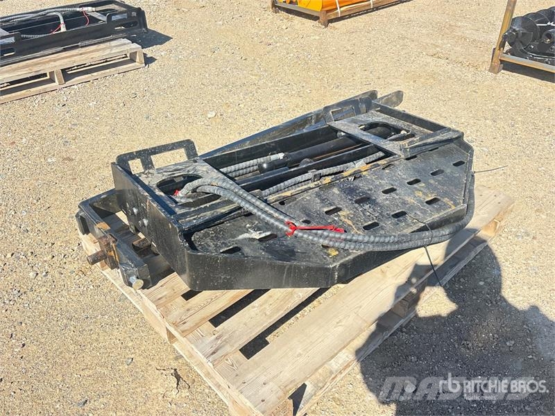 GIYI GY-SF60 60 in Skid Steer Forks (Unused) Вили