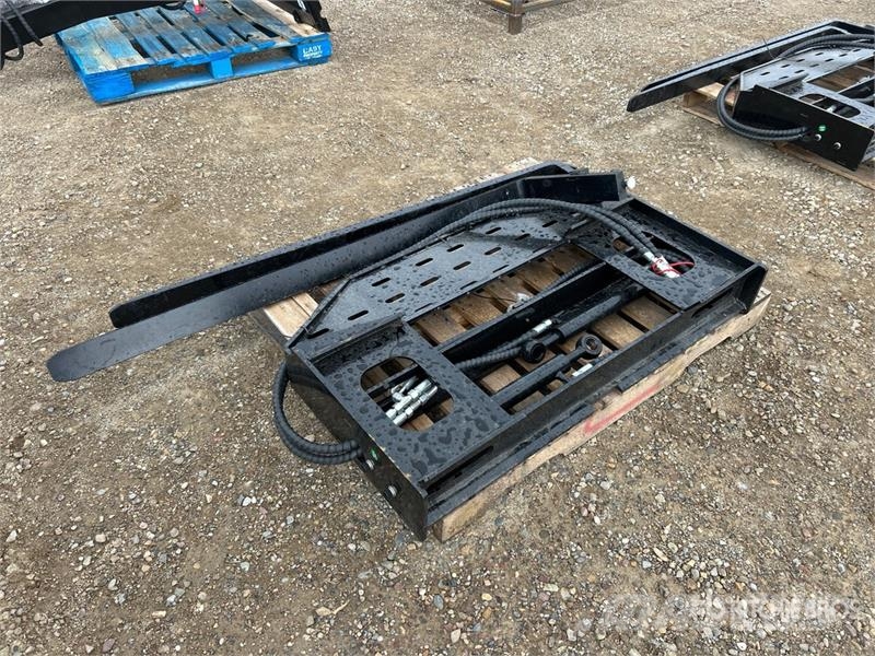 GIYI GY-SF60 60 in Skid Steer Forks (Unused) Vidlica