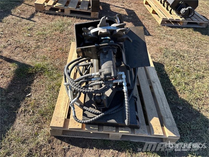  GIYI GY-SG45 15 in Skid Steer Stump Grinder (Unuse Grades mecânicas e moto-cultivadores