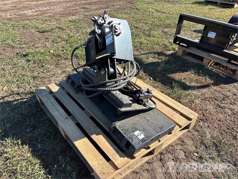  GIYI GY-SG45 15 in Skid Steer Stump Grinder (Unuse Grades mecânicas e moto-cultivadores