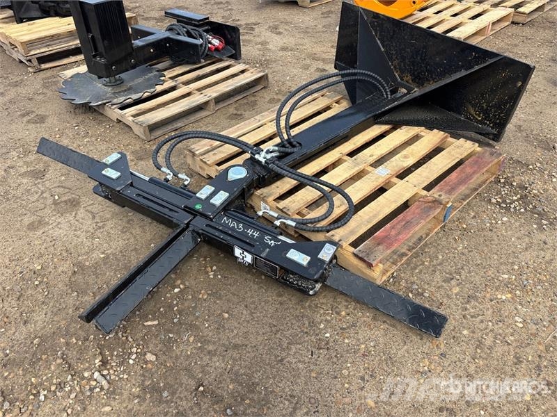  GIYI GY-STL75 75 in Skid Steer Tire Lifter (Unused Drugi deli