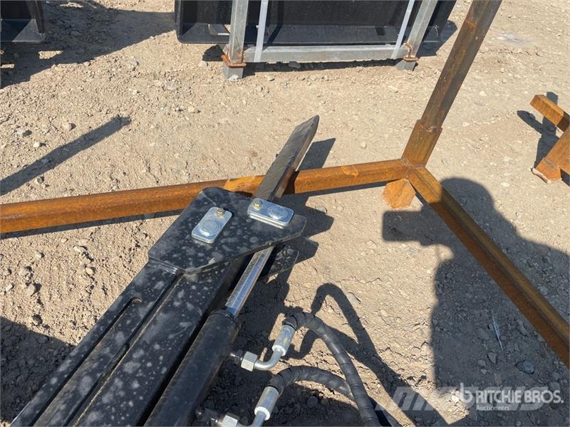  GIYI GY-STL75 75 in Skid Steer Tire Lifter (Unused Andre komponenter