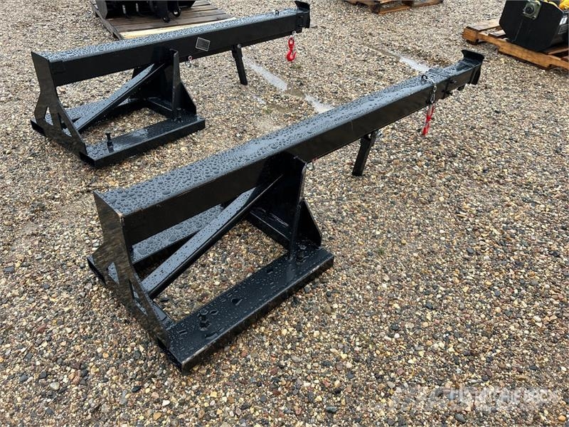 GIYI GY-TB47 132 in 3300 lb Telescopic boom for fo Ostala oprema i komponente