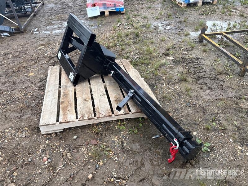 GIYI GY-TB47 132 in 3300 lb Forklift Telescopic Bo 其他附件和组件