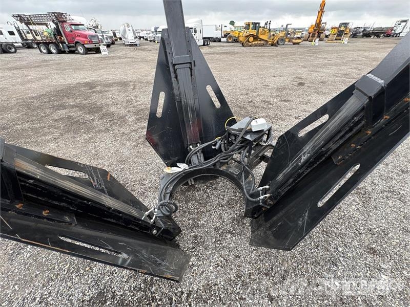 GIYI GY-TD27 65 in Skid Steer Tree Spade Drugi deli