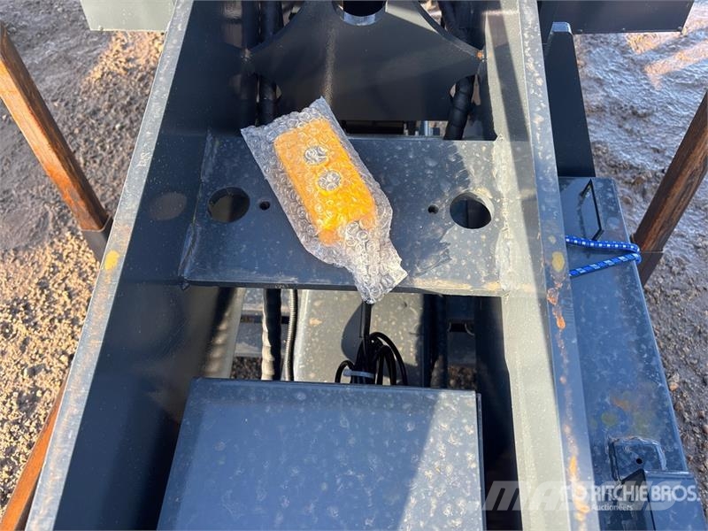 GIYI GY-TE31 Fifth Wheel Wrecker Attachment (Unuse Transportes - Outros