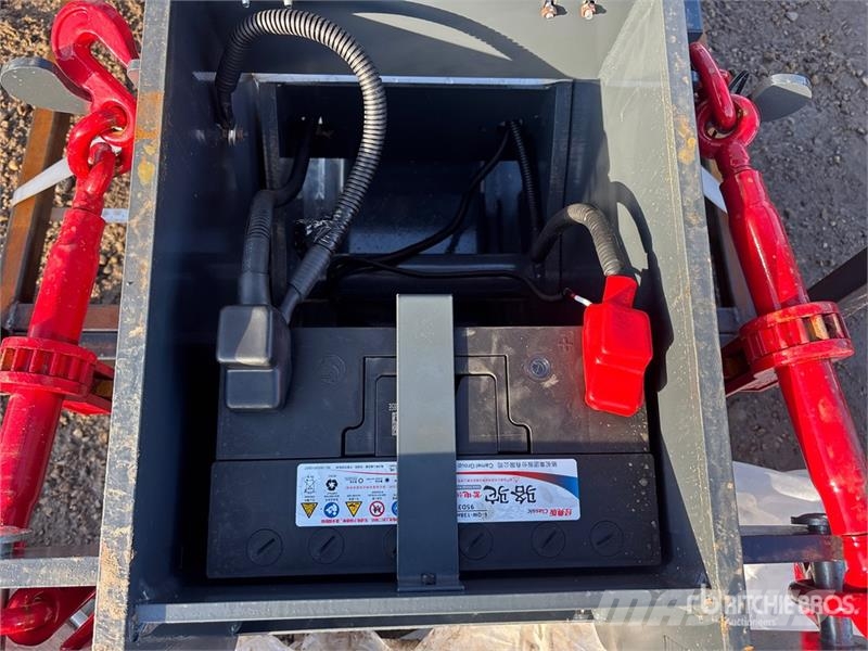 GIYI GY-TE31 Fifth Wheel Wrecker Attachment (Unuse Transportes - Outros