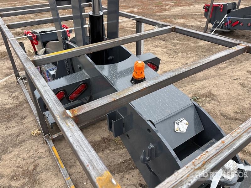  GIYI GY-TE780 Fifth Wheel Wrecker Attachment (Unus Other components