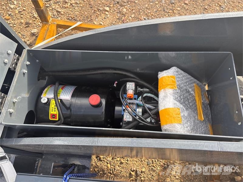 GIYI GY-TE780 Fifth Wheel Wrecker Attachment (Unus Transportes - Outros