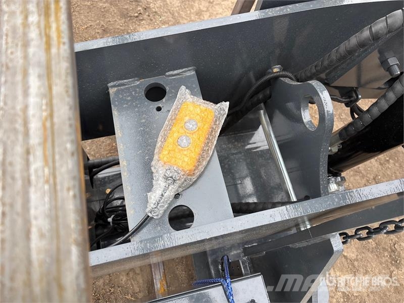 GIYI GY-TE780 Fifth Wheel Wrecker Attachment (Unus Other components