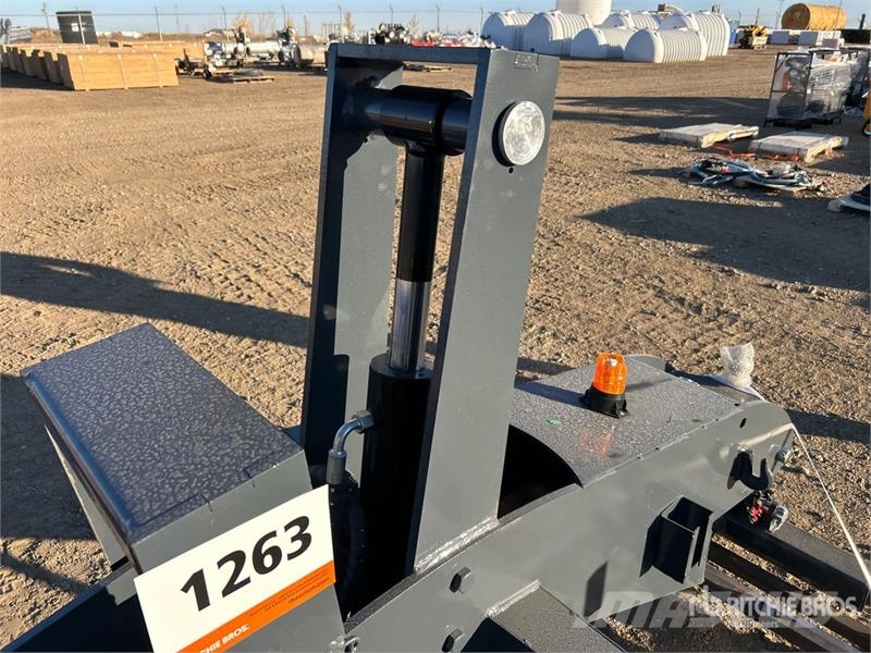 GIYI GY-TE780 Fifth Wheel Wrecker Attachment (Unus Other components
