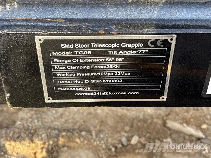 GIYI GY-TG98 98 in Telescopic Skid Steer Grapple ( Gripere