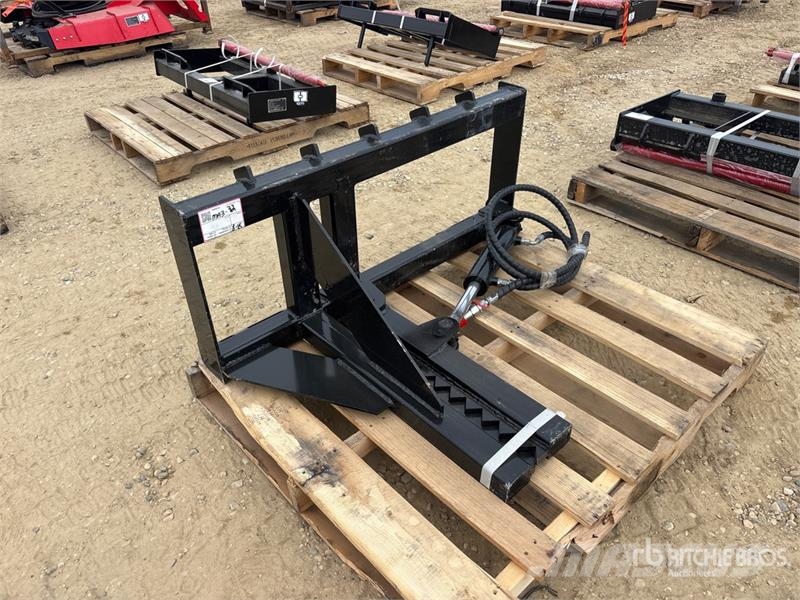 GIYI GY-TP45 25 in Skid Steer Post Puller (Unused) Drugi deli
