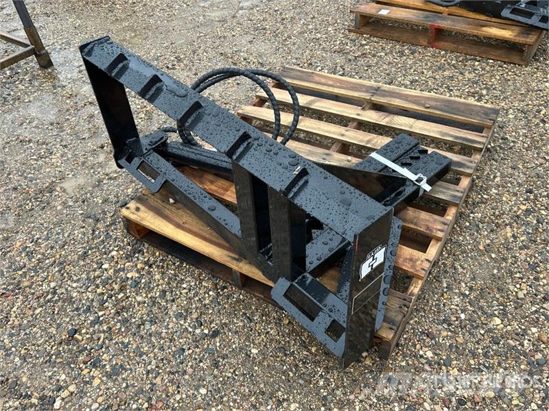 GIYI GY-TP45 25 in Skid Steer Post Puller (Unused) Drugi deli