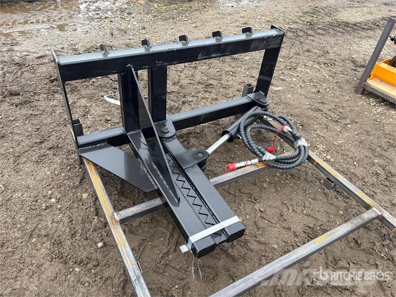 GIYI GY-TP45 25 in Skid Steer Post Puller (Unused) Kiti naudoti statybos komponentai