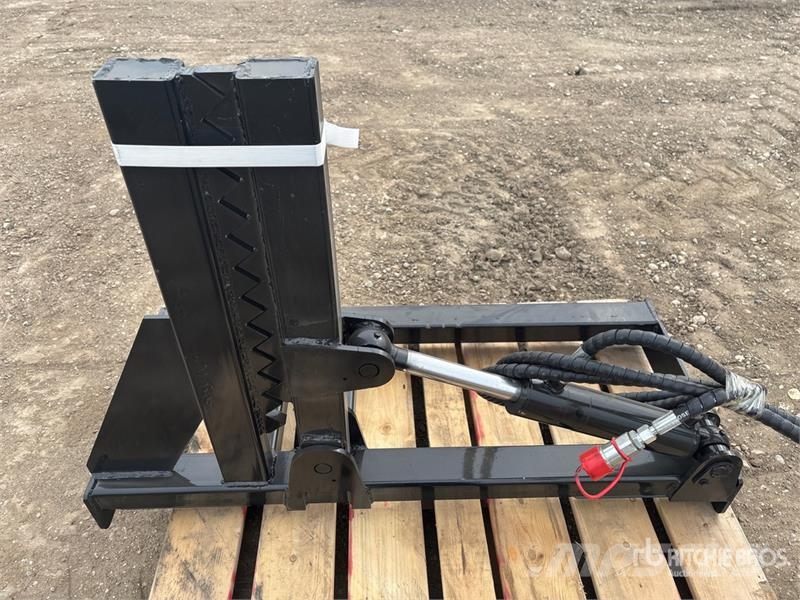  GIYI GY-TP45 25 in Skid Steer Post Puller (Unused) Otros componentes