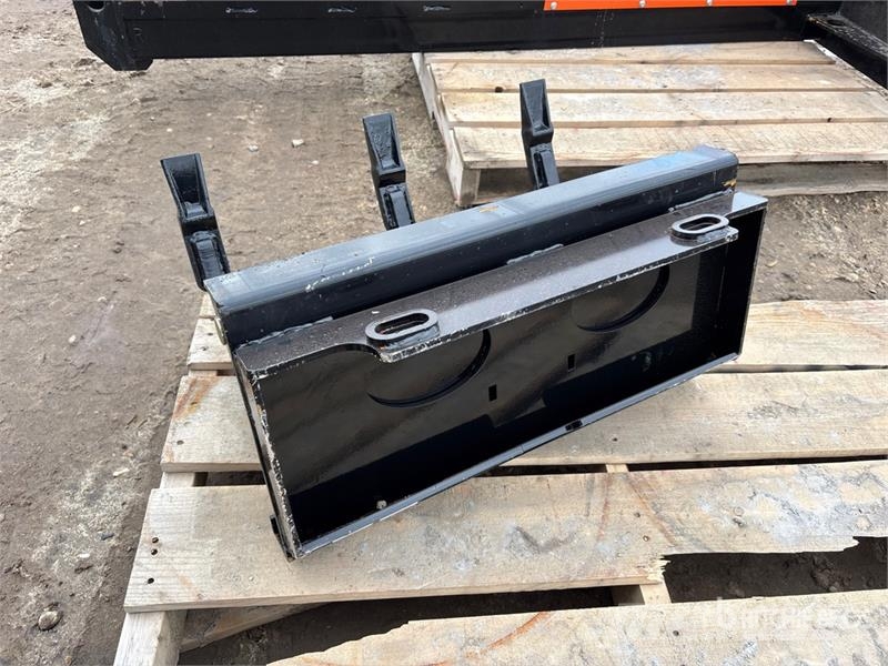  GIYI GY-TRP12 Mini Skid Steer Ripper Scarifier (Un Escarificadores